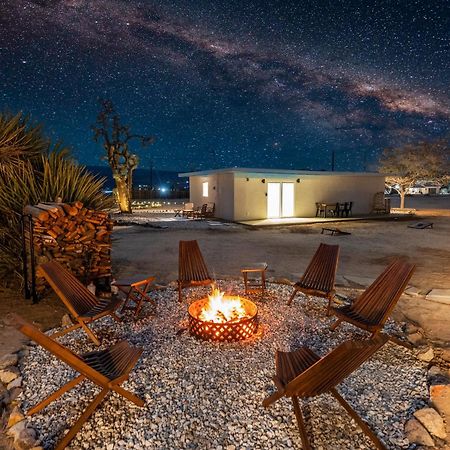 Private Jt Cabin - Ev L2 Station, Hammocks, Fire Pit, Bbq, Bocce Ball, Cornhole ยุคคาแวลลีย์ ภายนอก รูปภาพ